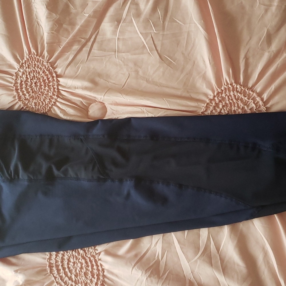 Workout pants - Picture 8 of 9